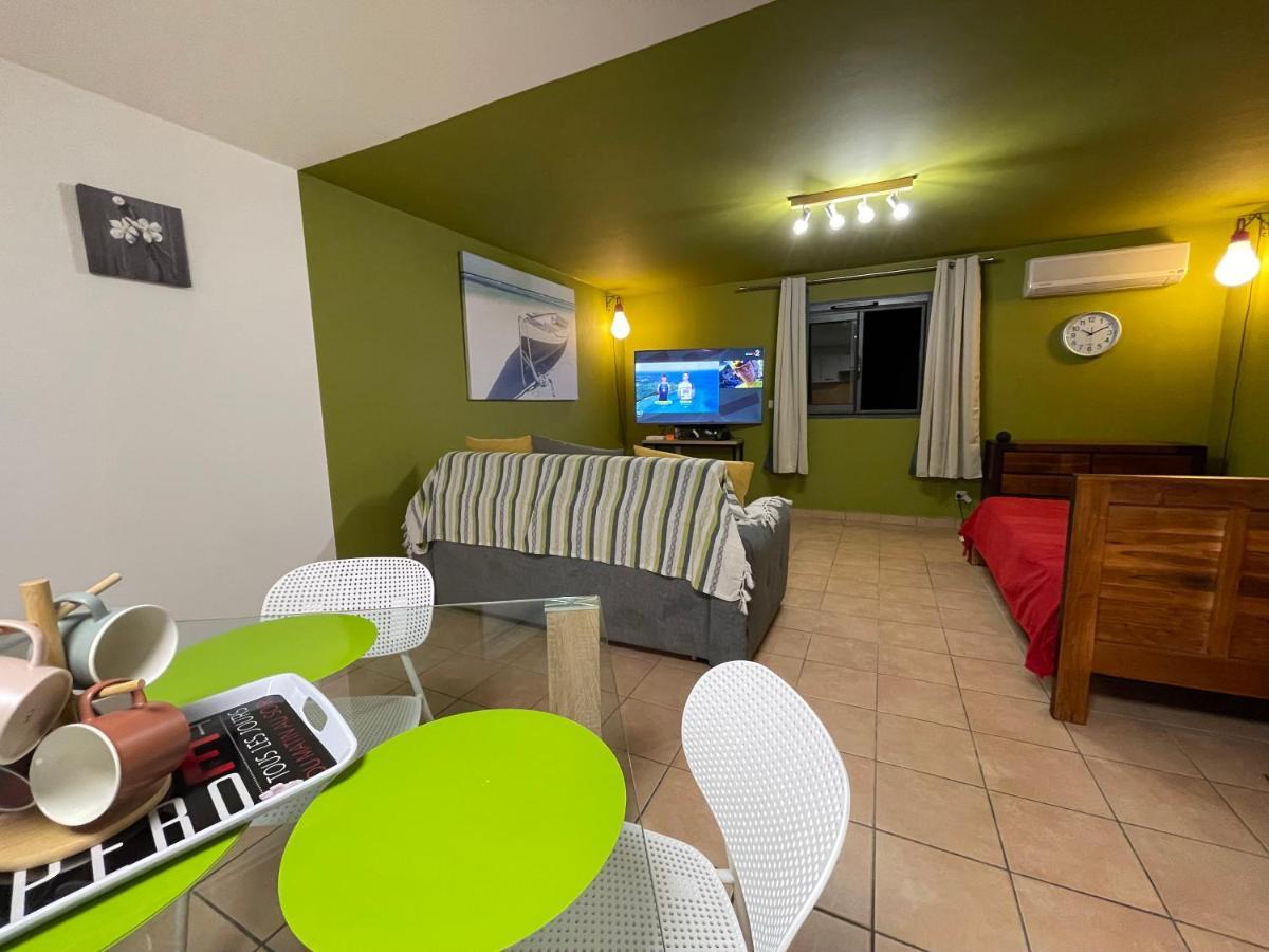 Studio 51 - Immense studio de 47m2 Saint-Denis Esterno foto